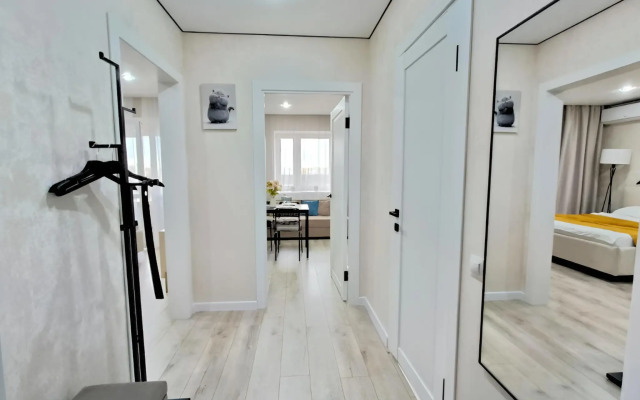 Квартира 6 местная с новым ремонтом около метро Горки парка и ТЦ