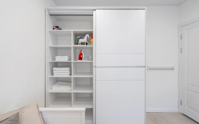 EasyGuest Ryadom S Naberezhnoy Nevy Flat