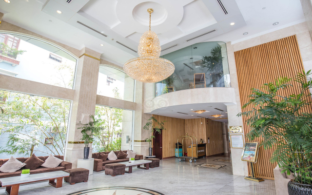 Отель GOLDEN CENTRAL SAIGON