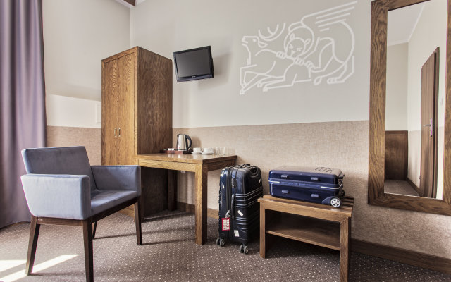 Daniel Griffin  by Artery Hotels Apartment hotel