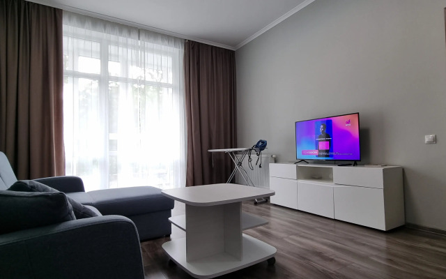 Апартаменты двухкомнатные в центре с террасой