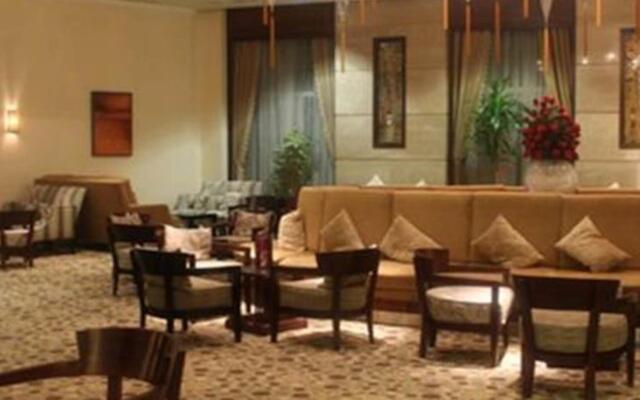 Отель Mövenpick Hotel & Residence Hajar Tower Makkah