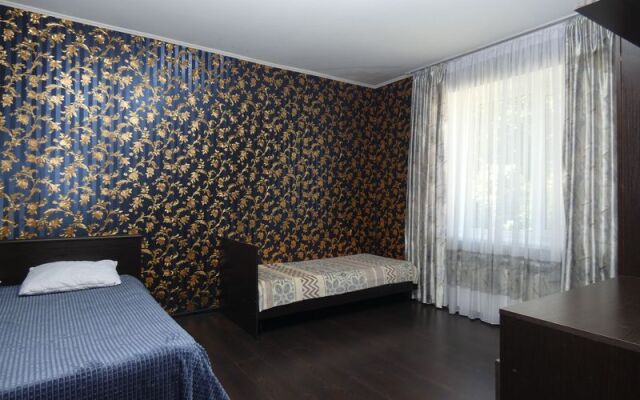 Na Yug U Chyornogo Morya Guest House