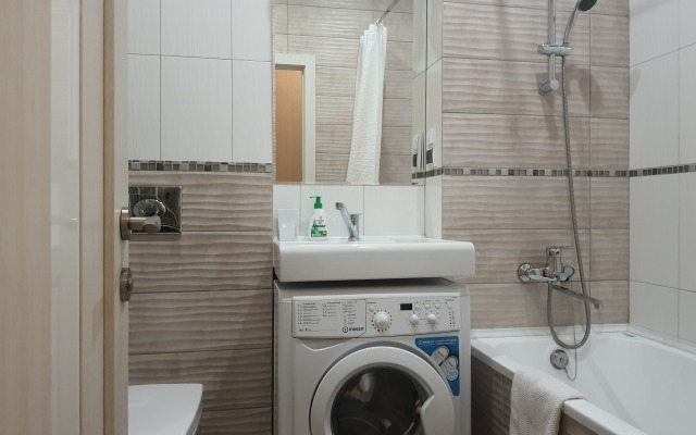 Mayak Vidovye Dvukhurovnevye Apartamenty Na 21 Etazhe Flat