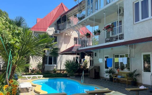 Гостевой дом Надежда