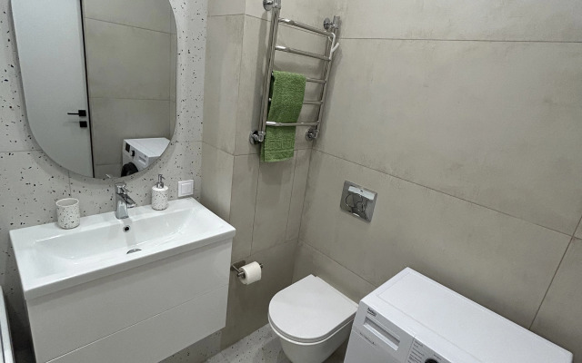Yevro Dvushka S Otkrytym Balkonom Flat