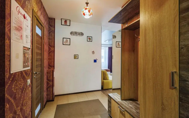 Апартаменты Granada Черноисточинское шоссе 29А