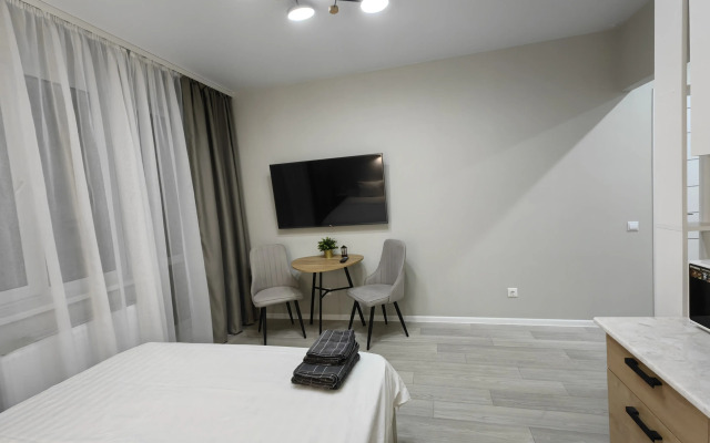 Na Absalyamova Studio Flat