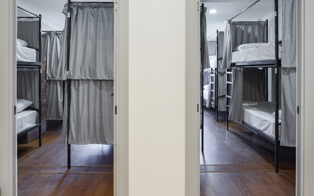 Best Way Hostel