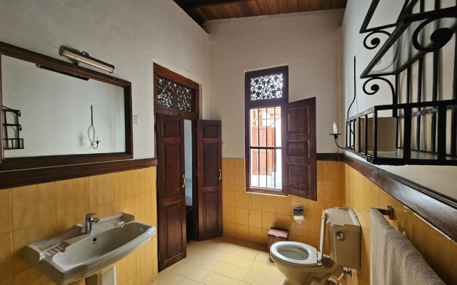South Point Abbey 4 bedroom beach front Villa