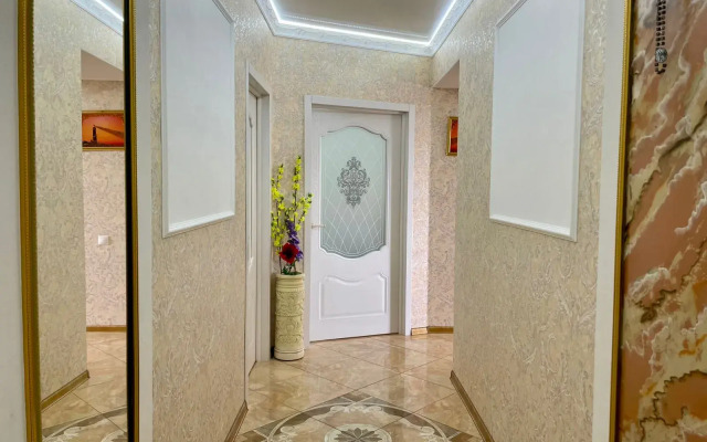 Traditsiya Flat