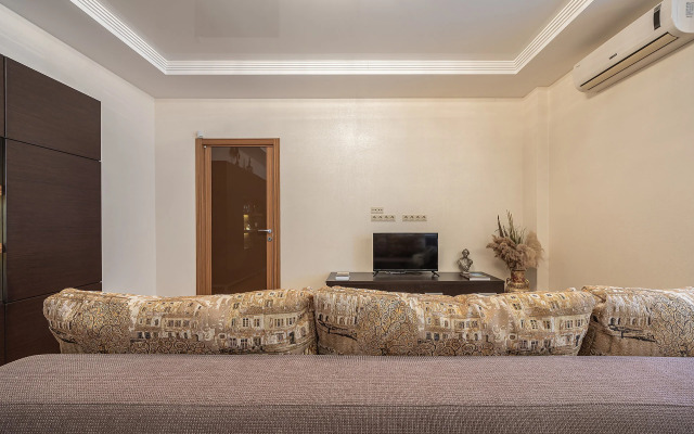 Квартира на Невзоровых