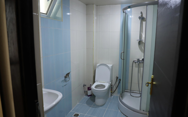 Arena Qakh Hotel