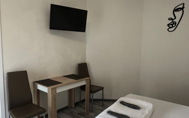 Ostrovok Ekonom Apartments