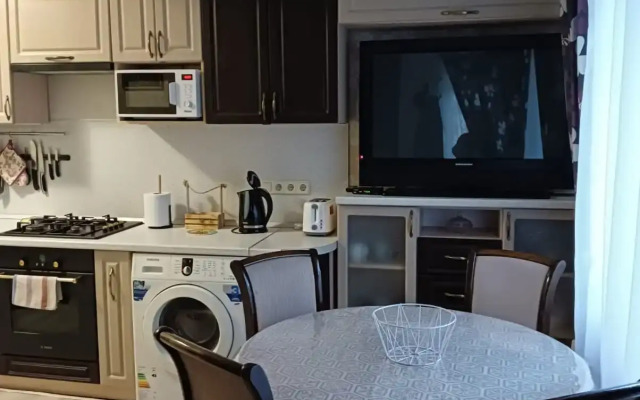 Zhuravli Apartments