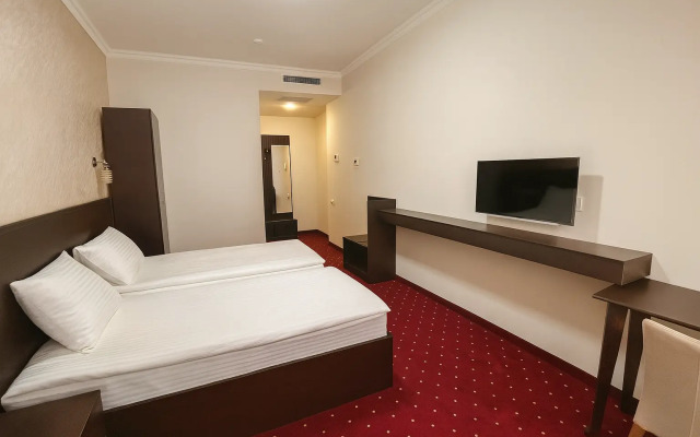 Отель Anga Yerevan Hotel