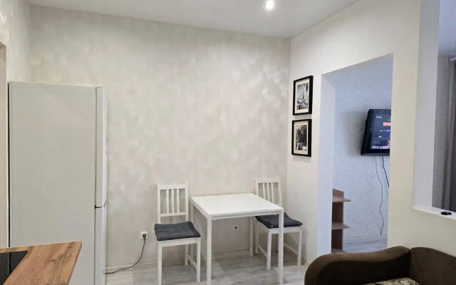 Апартаменты Крылова 53