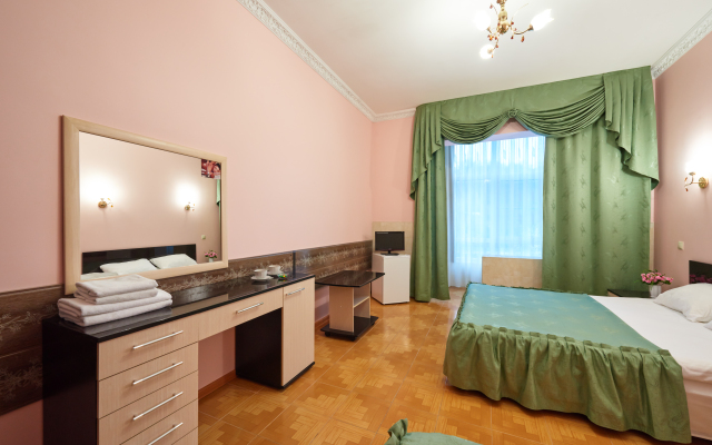 Iordan Hotel