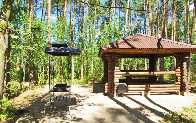 Apartments Yakhontovy Les