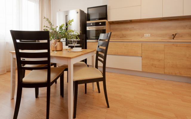 Aparthause Prostornie V Tikhom Rayone Flat