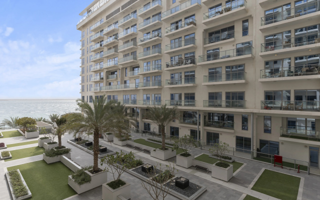 Apartamenty 1BR Beach Access Pool Gym Pacific Al Marjan