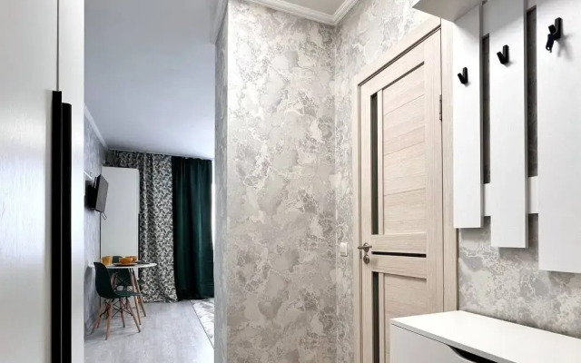 V Tsvete Zhizn Flat