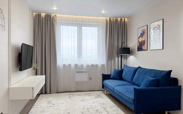 Квартира Уютная с Видом на Море и Русский Мост