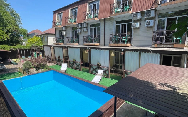 Semeyny Guest House