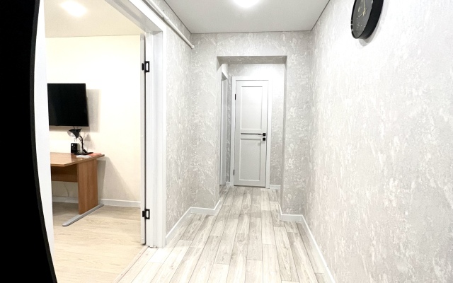 Dvukhkomnatnaya Na Ayskoy Flat