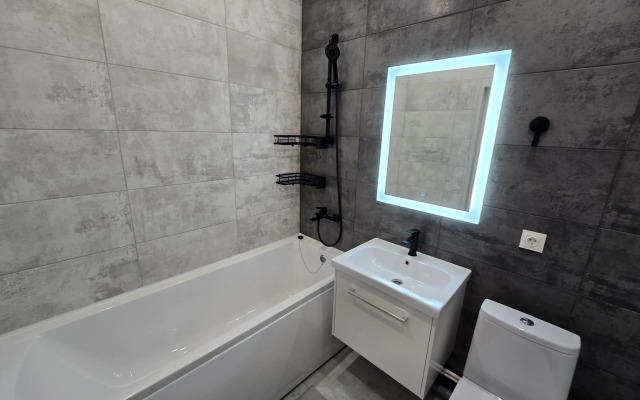 KemKomfort Na B-R Stroiteley 60k3 Apartments