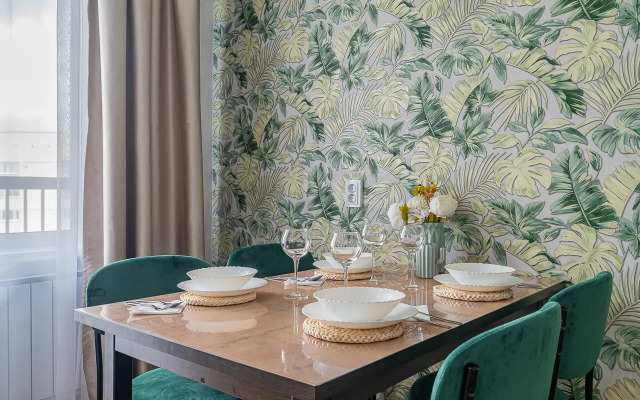 253 Na Uspenskom Prospekte 113D Flat