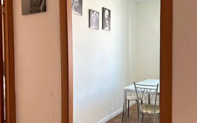 51 V Zhk Oranzhevoye Nebo Apartments
