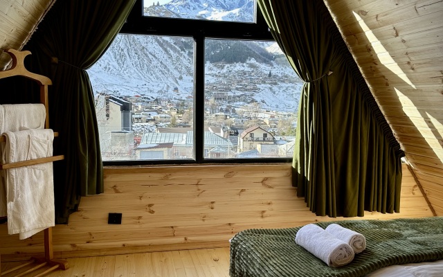 Hillside Kazbegi Apartments