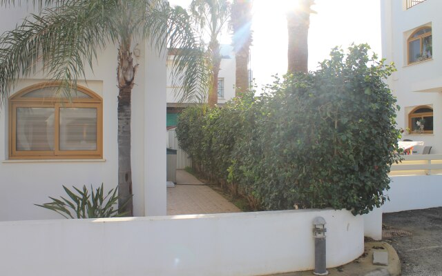 Seafront With Private Pool Villa