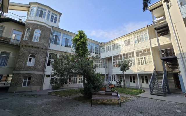Art Nova 10 COMPACT Apartments