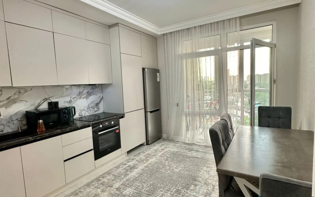 Uyutnaya Kvartira v Sovremennom Zhk Apartments