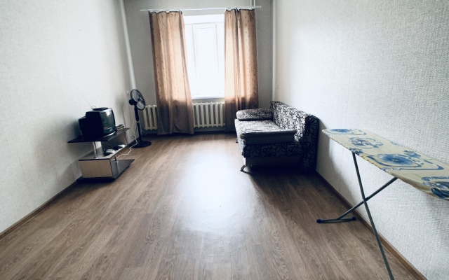 V Tsentre Goroda Flat
