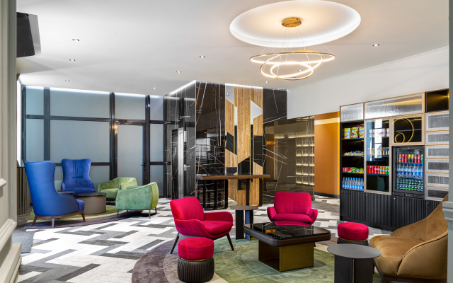 The Basilian Minsk hotel, Curio Collection by Hilton