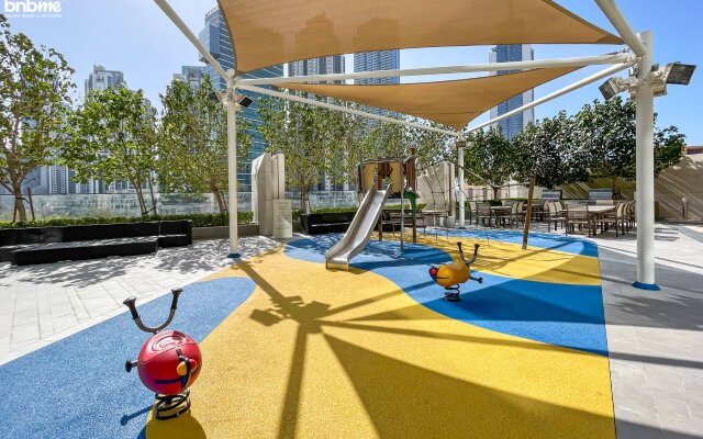 Duplex w/ large outdoors patio on Pool level@BurjK-209 Apartments