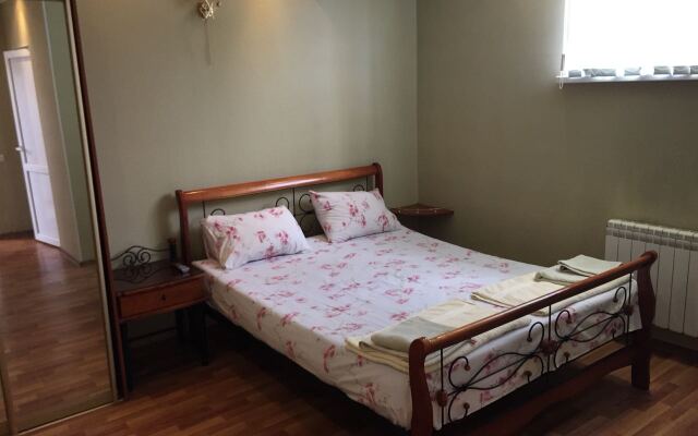 U Edulika Guest House