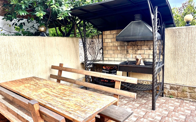Dacha Na Aprelskoy Guest house
