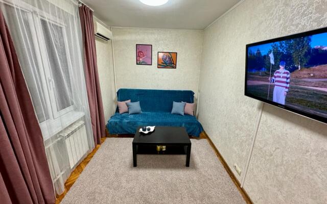 Квартира уютная на Окружном проезде