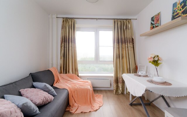 Na Salaryevskoy 16/1 Flat