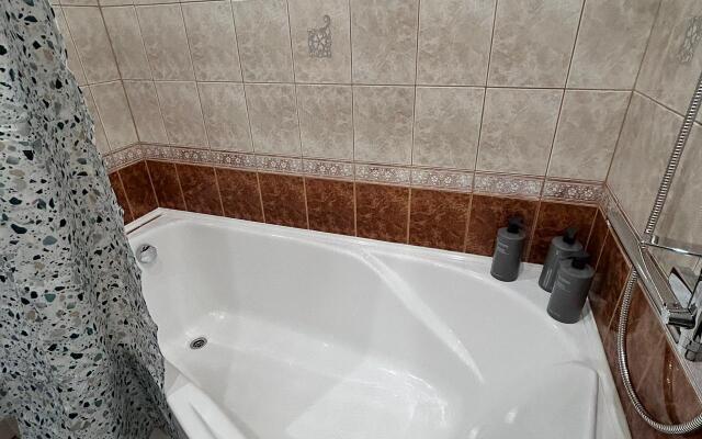 Snegiri Universitetskaya 7 Apartament