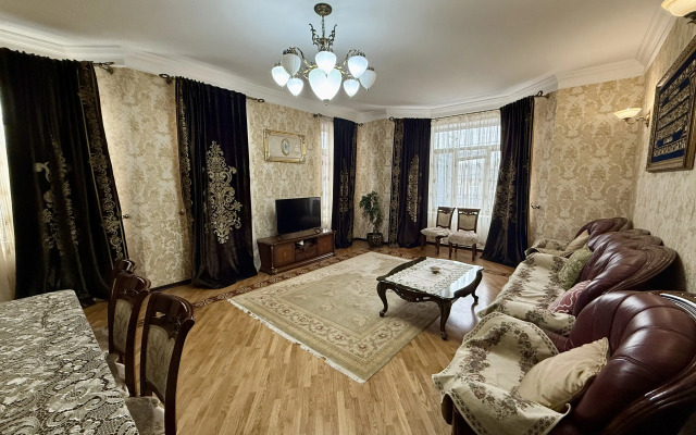 Trekhetazhniy Tur House V Kaspiyske Private house
