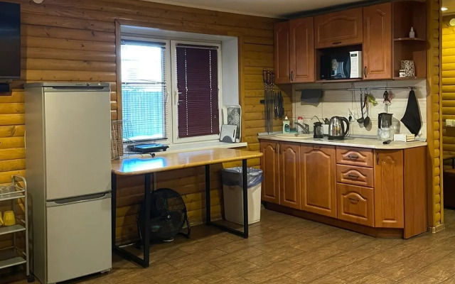 Kottedzh S Terrasoy I Basseynom Guest house
