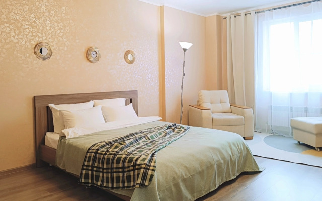 Апартаменты Sense на набережной c видом на воду