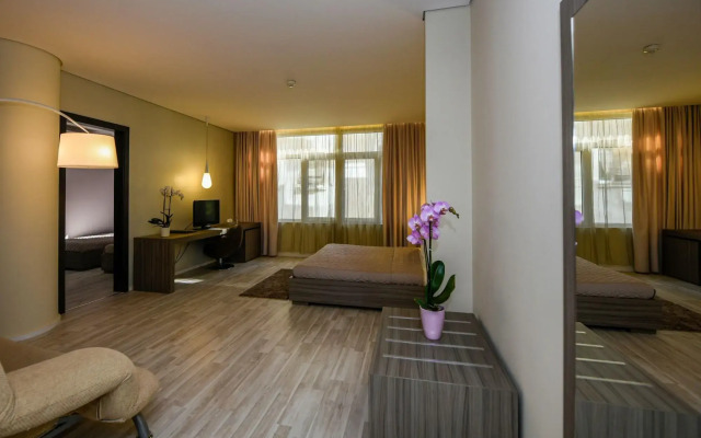 Sky Hotel