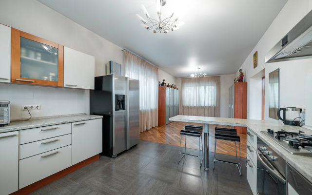 Vesna Private house