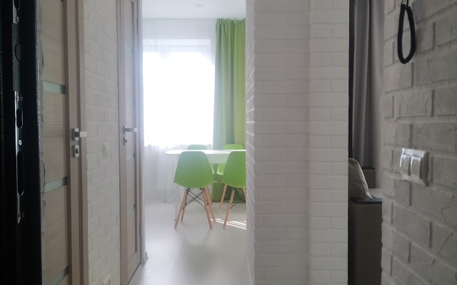 Квартира  Две подушки на Комсомольском Проспекте 63